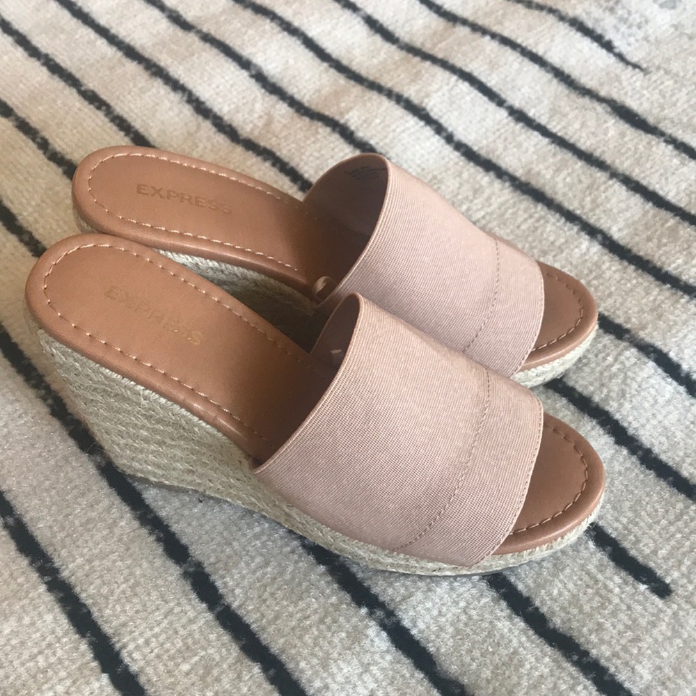 Express Slip On Wedges